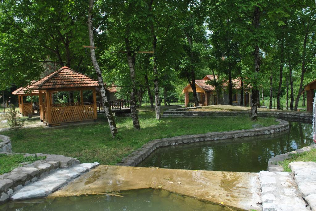 Hôtel Talistan Forest Park Extérieur photo