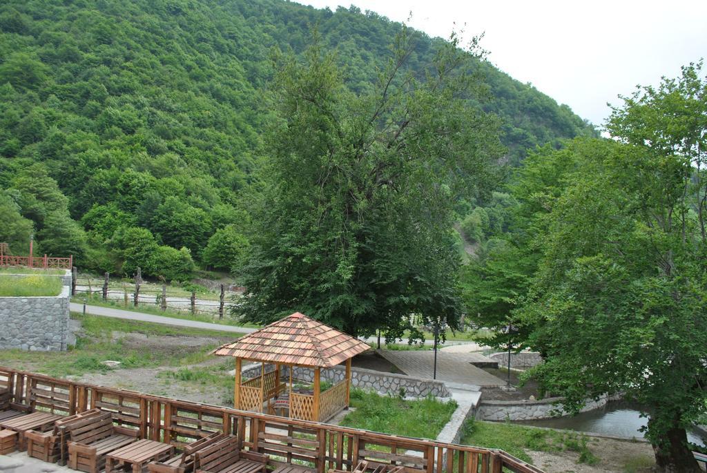 Hôtel Talistan Forest Park Extérieur photo